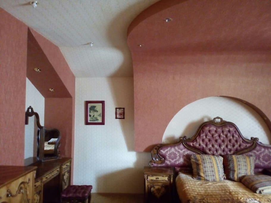 Bedroom #1