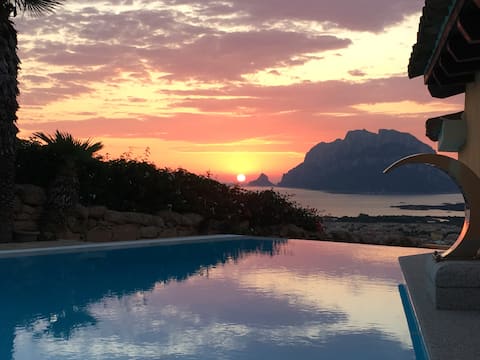 VILLAROSA PRESTIGE -NEW SWIM POOL SUPER SEA VIEWS