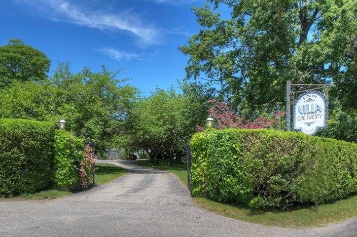 Villa 120 – The Historic Hamilton Hoppin Estate gallery image 2