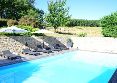 SWEET ROOM "A LA CLE DES CHAMPS"