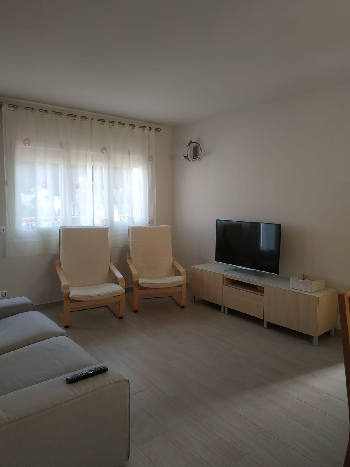 Anuncio de Airbnb popular: Apartment in L'Escala en L'escala