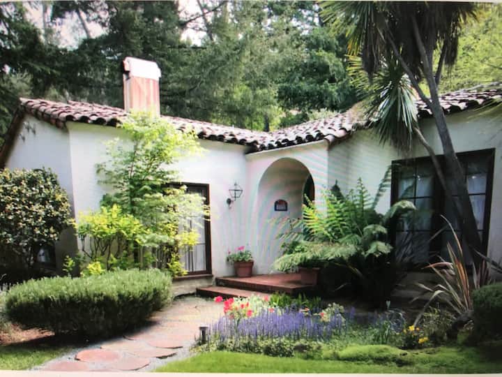 4 bd / 4 ba Home in Downtown Calistoga Houses for Rent in Calistoga