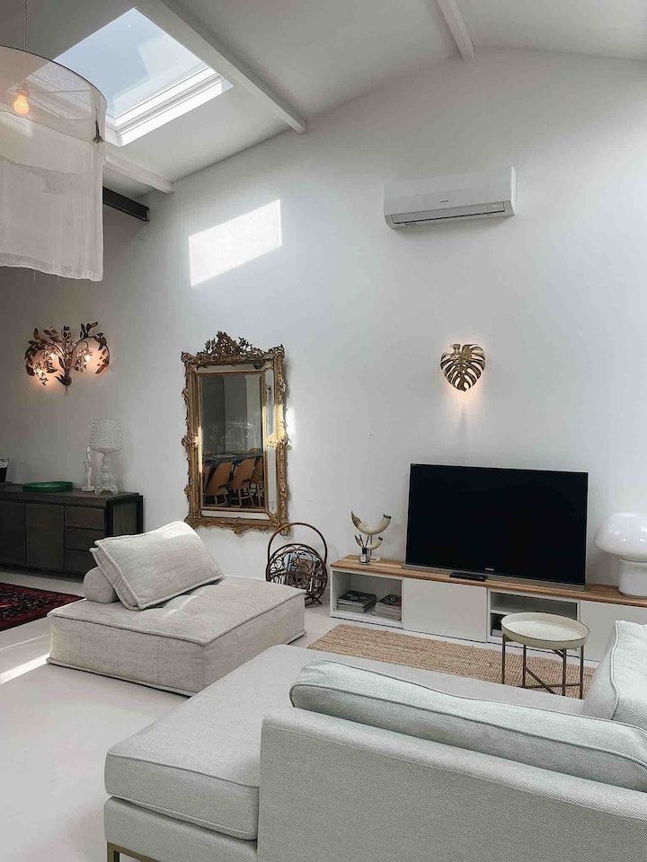 Superbe Appartement Loft 120m2 Au Cœur De Sanary - Sanary-sur-Mer