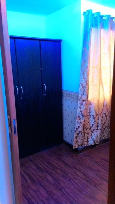 Bedroom with Cabinet