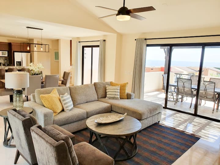 Ocean View Stay: Private Pool, Hot Tub, & Fire Pit - Cabo San Lucas