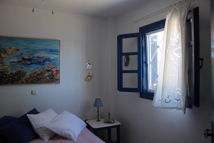 Bračni krevet dimenzija 1,60X2,10