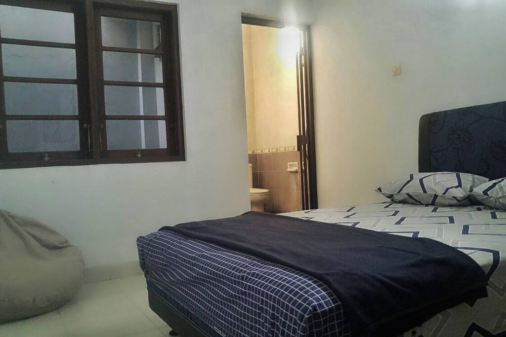 bedroom with bathroom