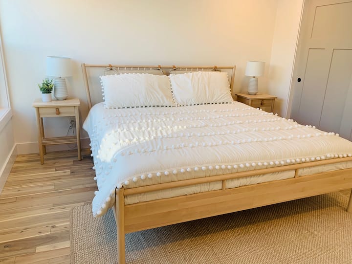 საძინებელი 4