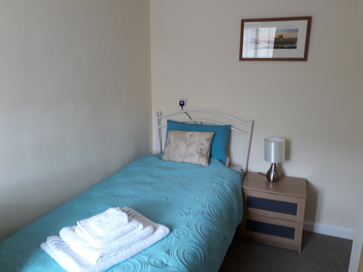 חדר שינה ליחיד 2