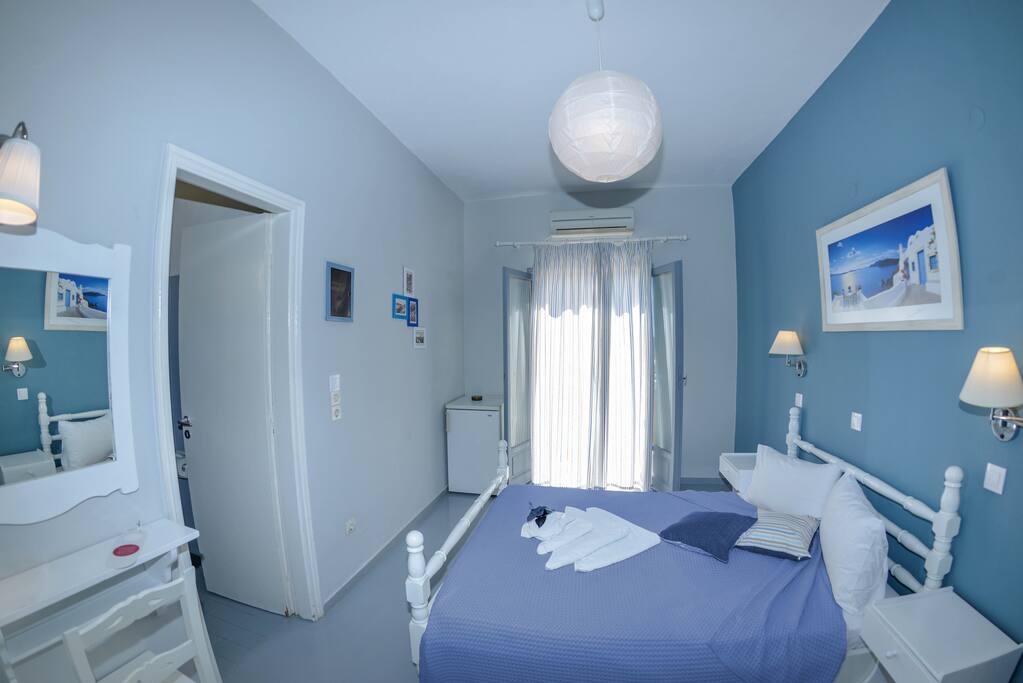 Double bed