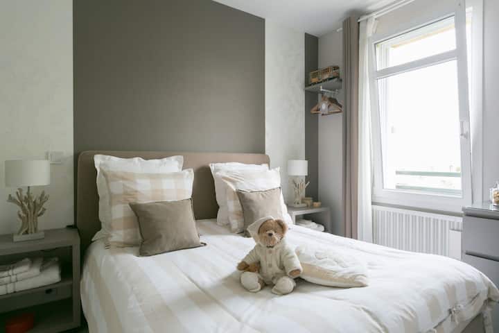 Druhá spálňa s manželskou posteľou pre dve osoby