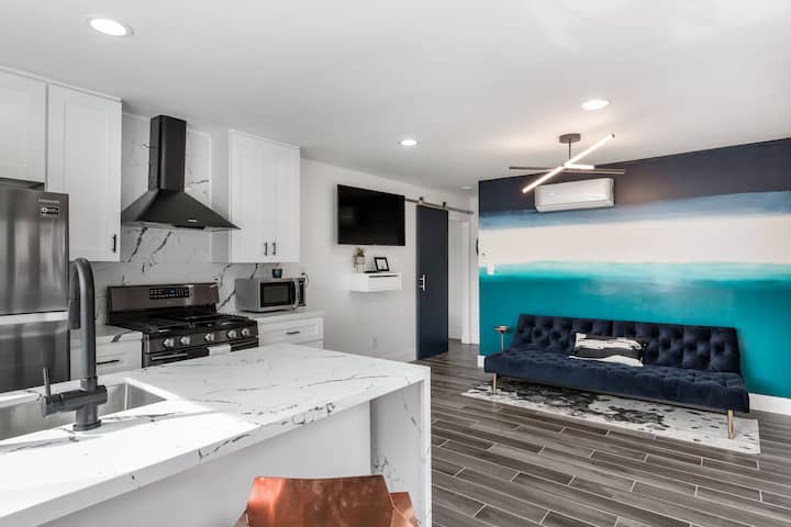 Urban 1br Gem - Chic & Cozy Retreat - San Diego, CA