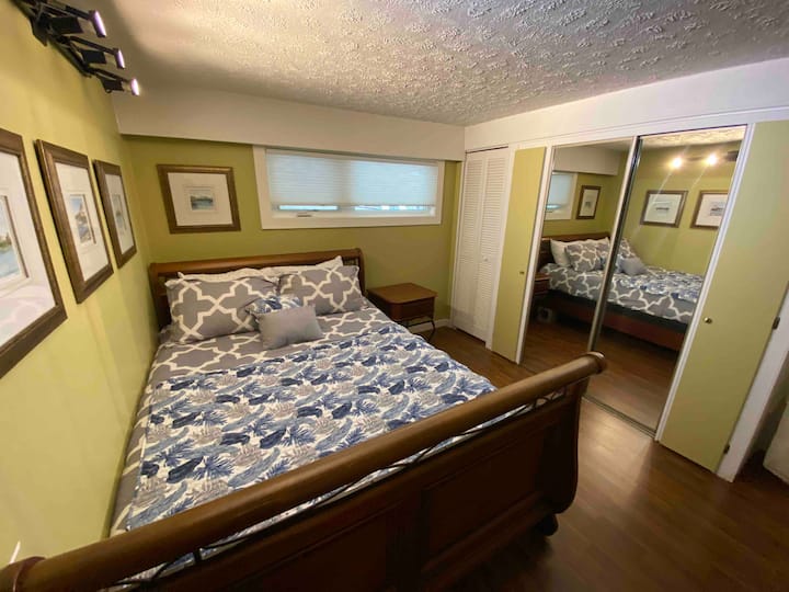 Spavaća soba br. 3 s bračnim krevetom (širine 150 - 179 cm)