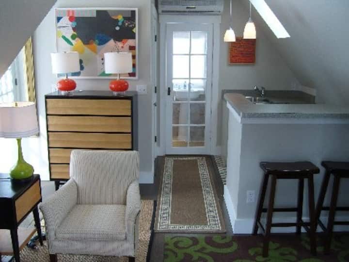 The Sky Pad Apartments for Rent in Rehoboth Beach, Delaware, United