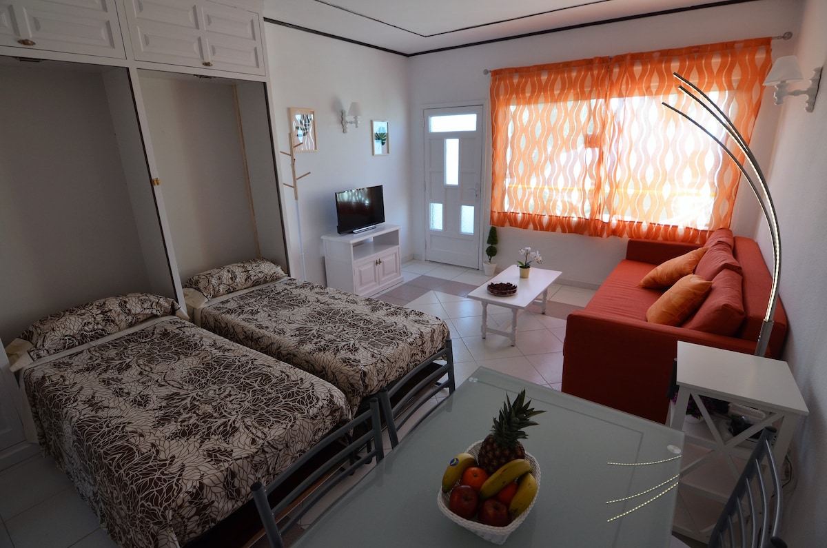 Obývačka - spálňa