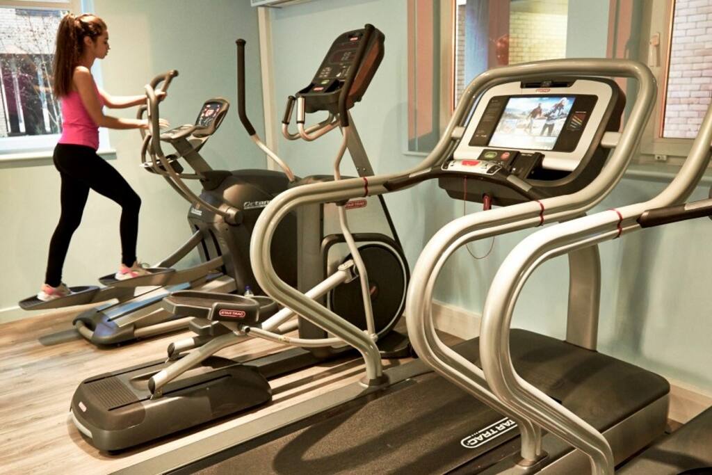GYM WITH ALL THE EQUIPMENTS