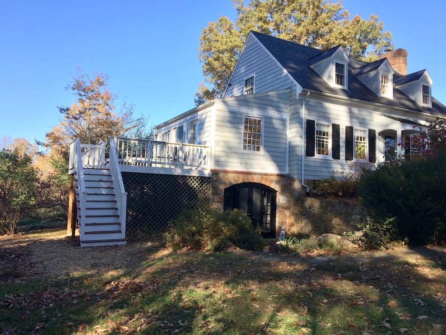 Guest entrance and deck