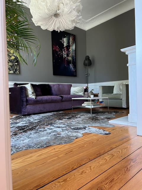 Leistungsstarkes Airbnb: Art Nouveau Penthouse am Park in Hamburg