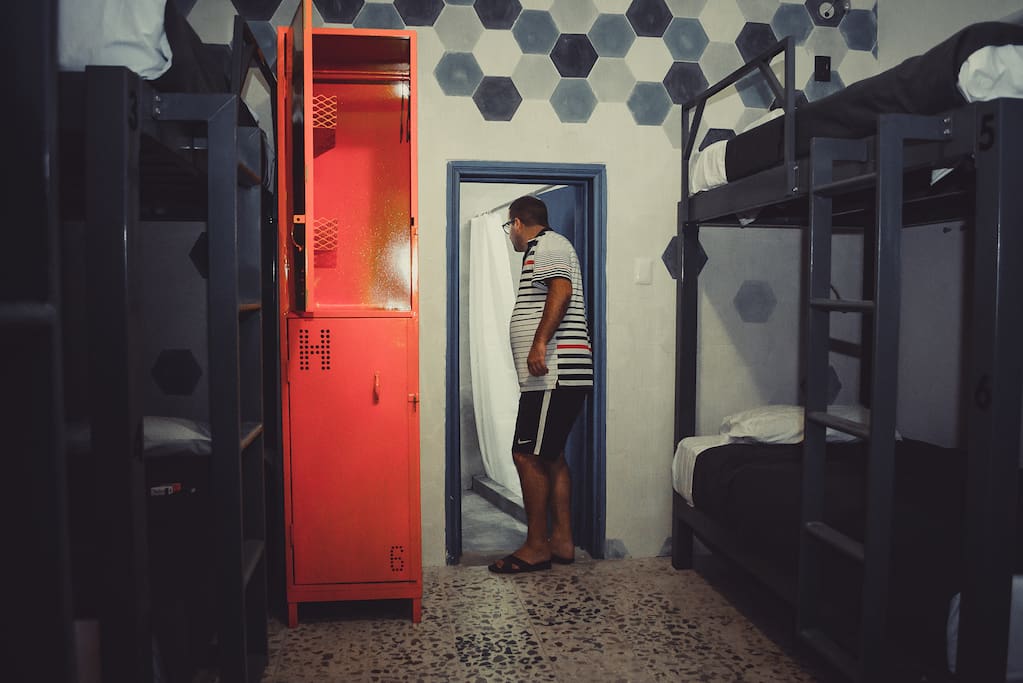 Dormitorio compartido mixto