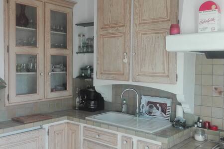 Chambre 1 dans appartement spacieux et lumineux