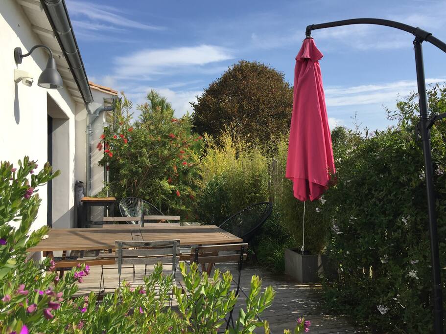 Terrasse fleurie
