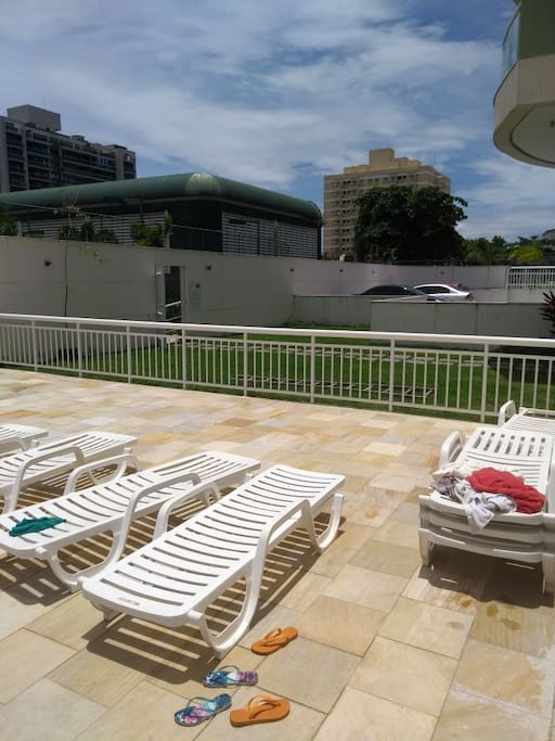 Área de lazer da piscina