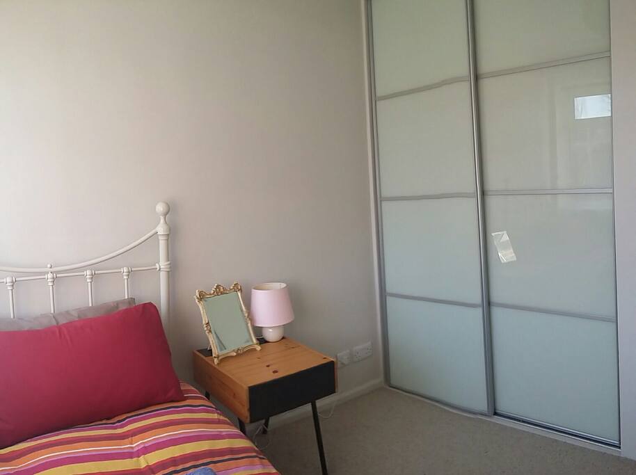 Great built in wardrobe with plenty of storage space for your things