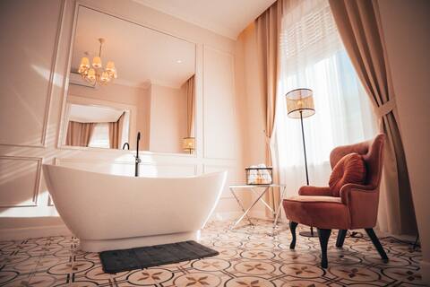 Vili Apartments Romantic. Style, Sight, Experience.