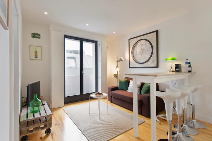 Aposentus - Porto's Charming Apartment W/balcony - Paranhos