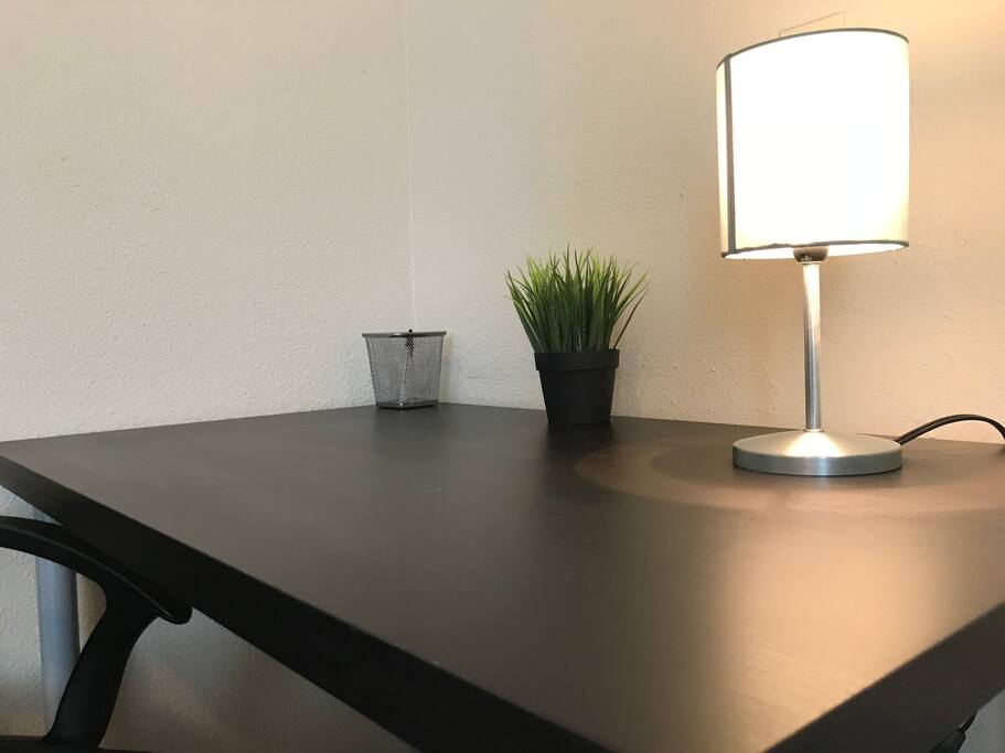 Comfortable desk with a lot of space
