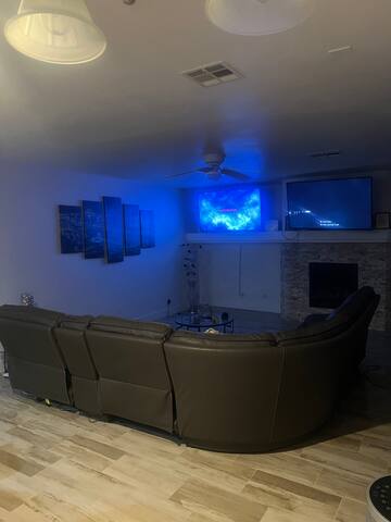 4 Bedroom 2 1/2 Bath with Pool gallery image 4