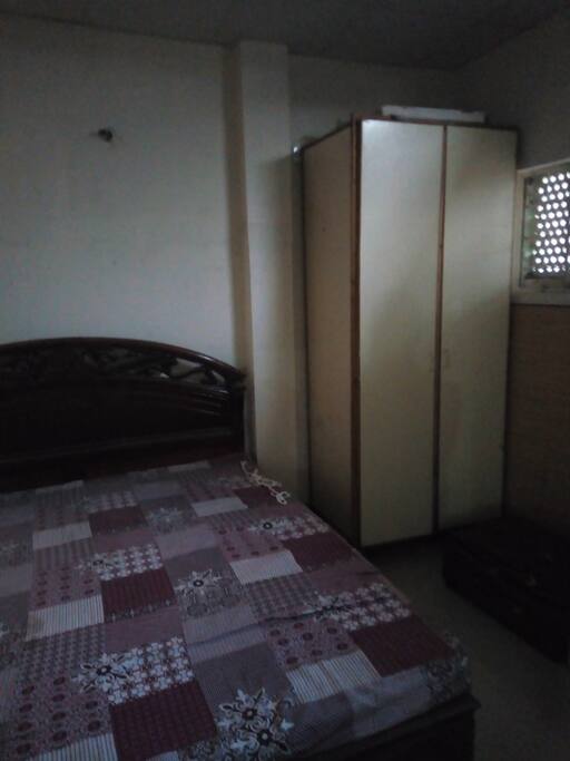 This is the second room on the same apartment have a double bed type and 1 Almeria and other stuff