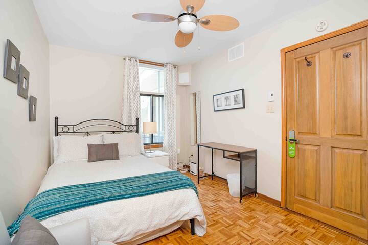 Westing house la fontaine Park plateau gallery image 4