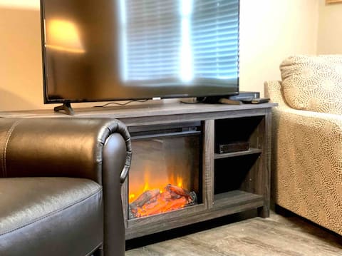 Apt #5 First Floor 2 Bed/1bath