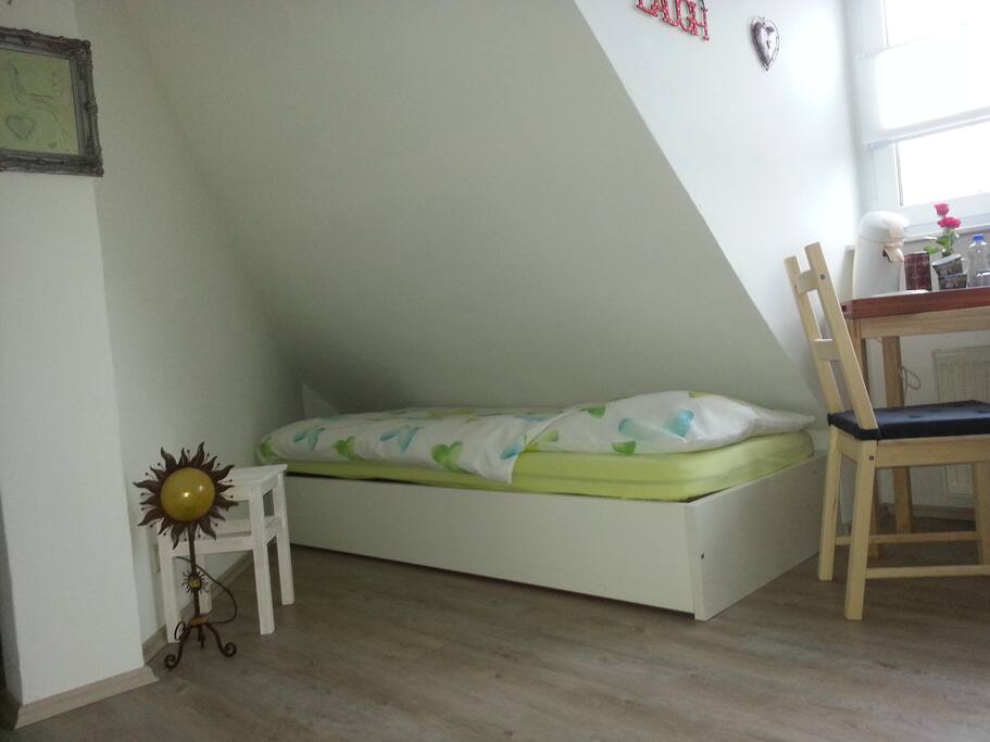 Bett 90*200