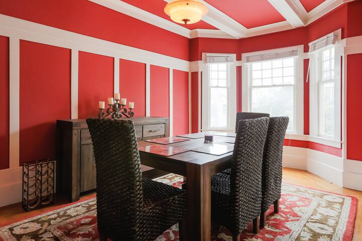 Beautiful Russian Hill Flat gallery image 4