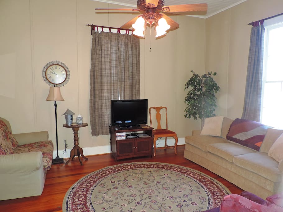 Sizable living room with lots of natural light