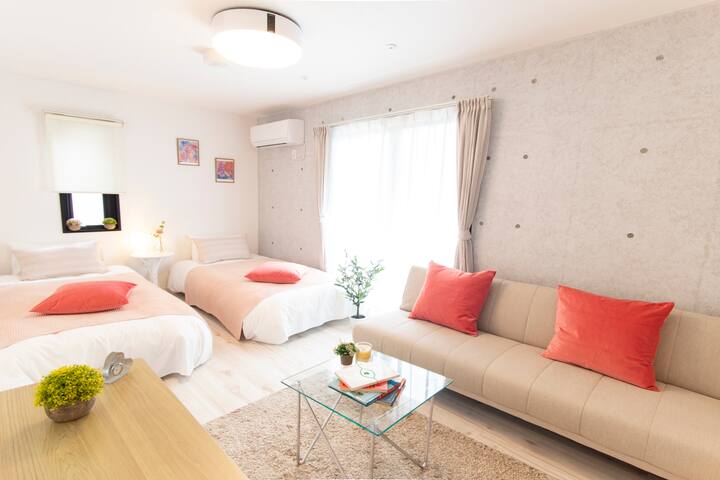 新築マンション2部屋貸切/成田･羽田から電車乗換なし/最寄駅2分/浅草・スカイツリー徒歩圏/Wifi gallery image 2