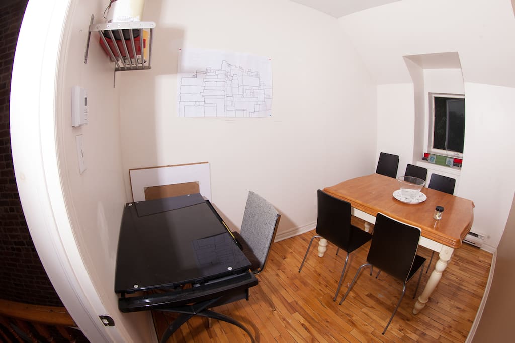 Dinning / Work room
