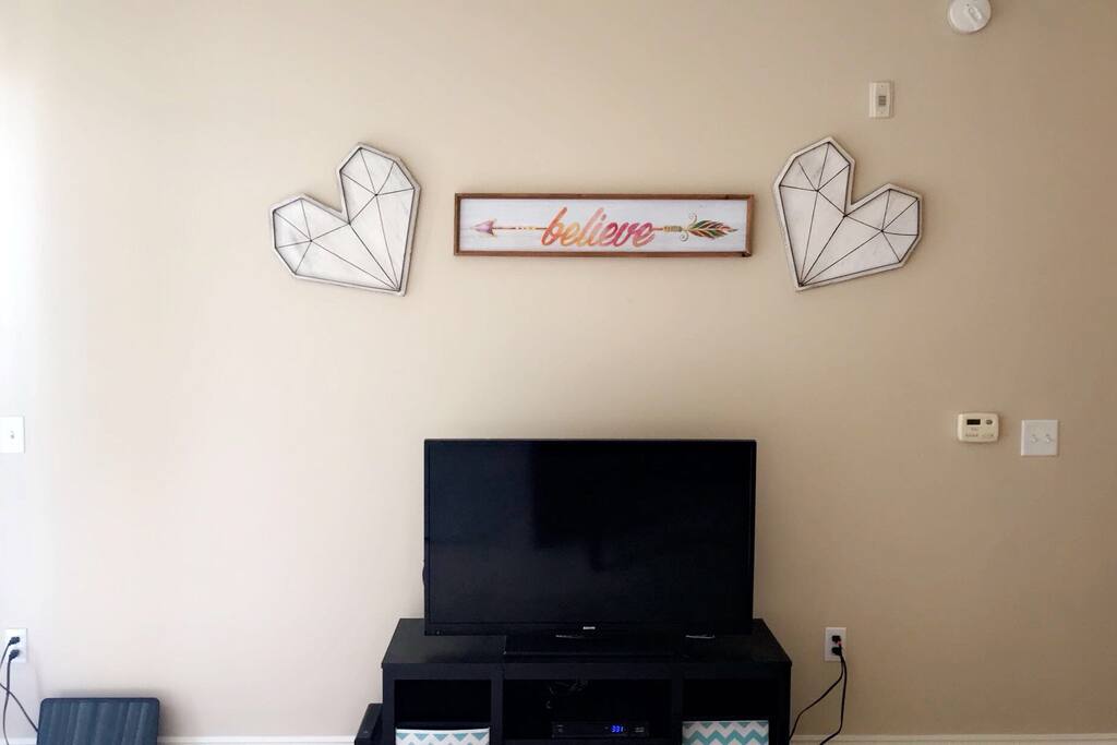 Cable ready television