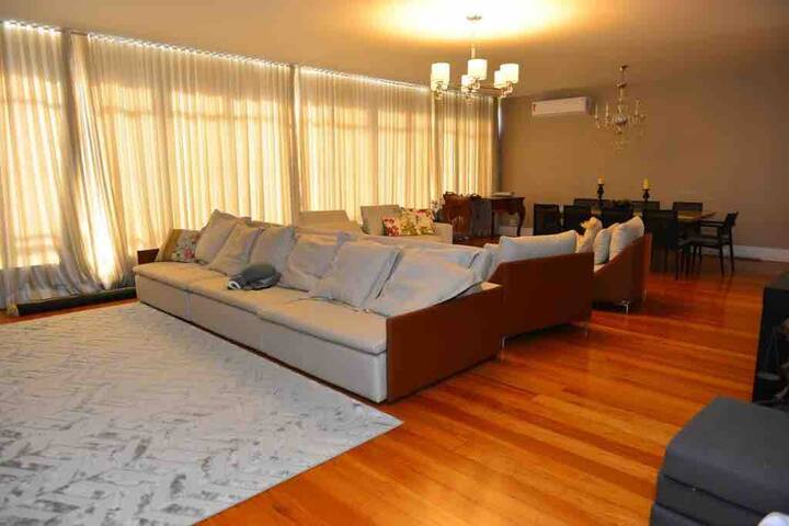 Wonderful ap 300m2 between Arpoador and Copacabana gallery image 3