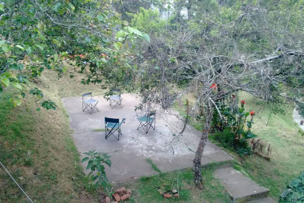 Sit out area in the garden
