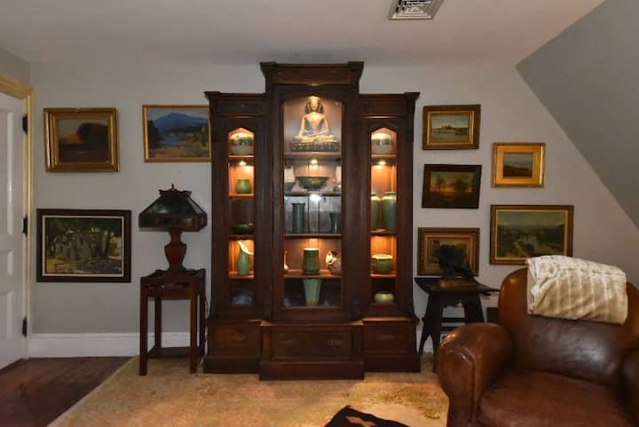 Fabulous two bedroom pied 'arm