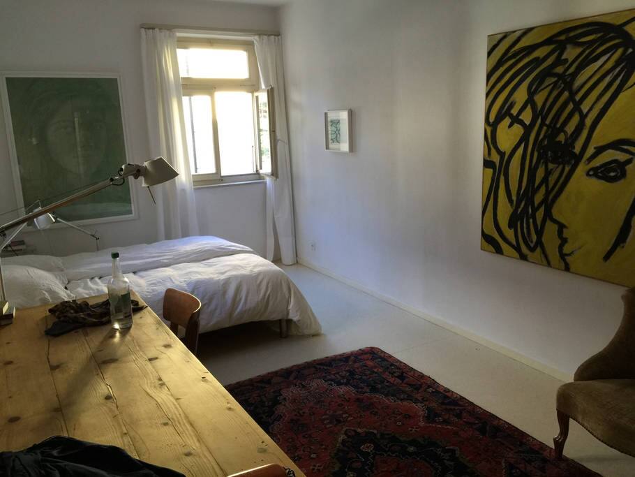 Grosses Zimmer (Bett 160 x 200)