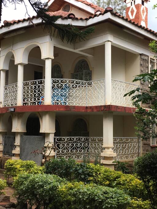 WABEKI RESIDENCE BY DAY