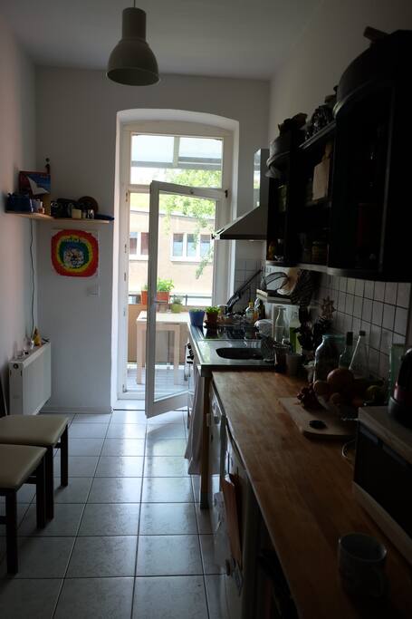 Unsere Küche mit Tee, Kaffee und was du so brauchst