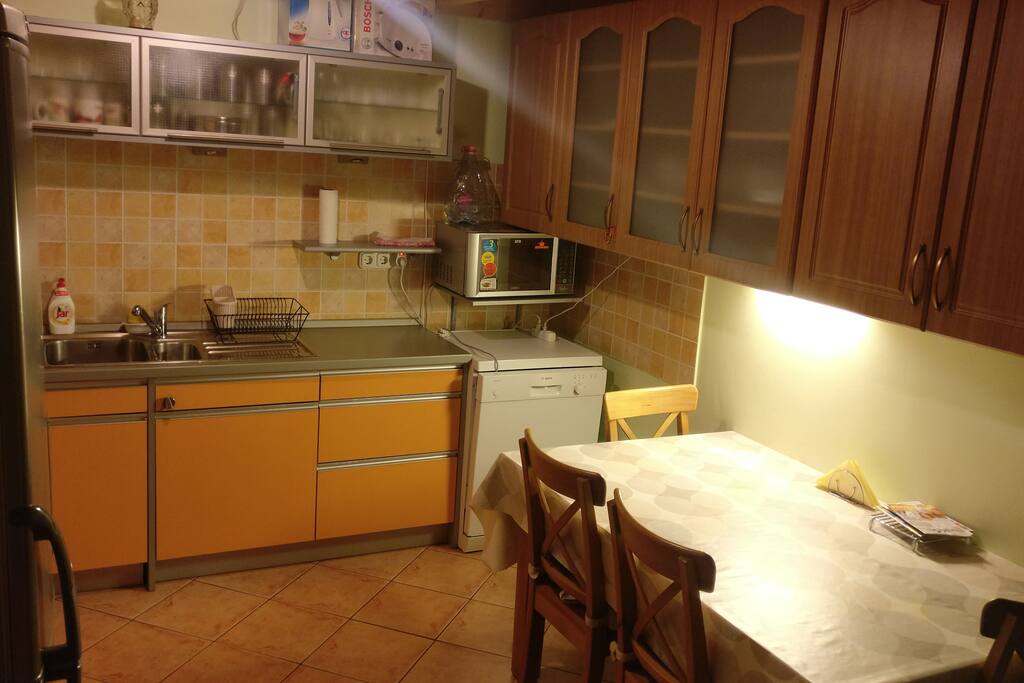 Fully equipped kitchen