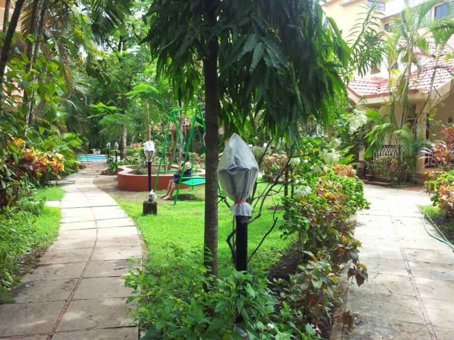 Landscaped complex