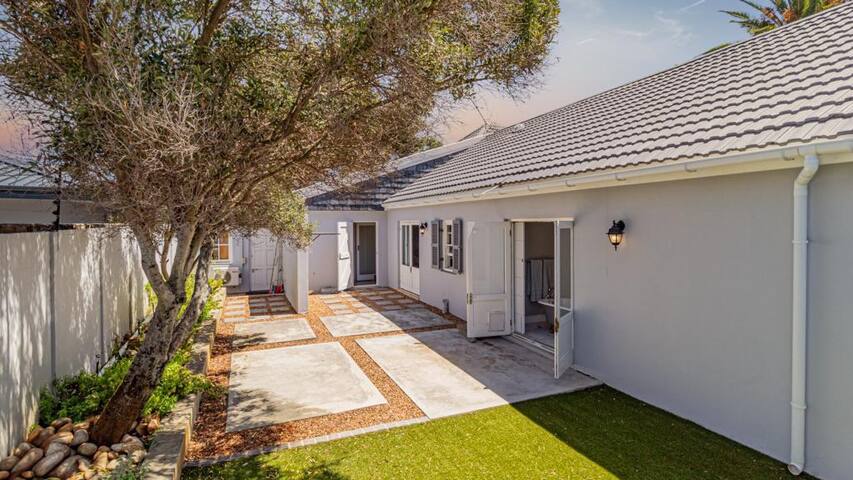 Sanctuary Holiday Home gallery image 4