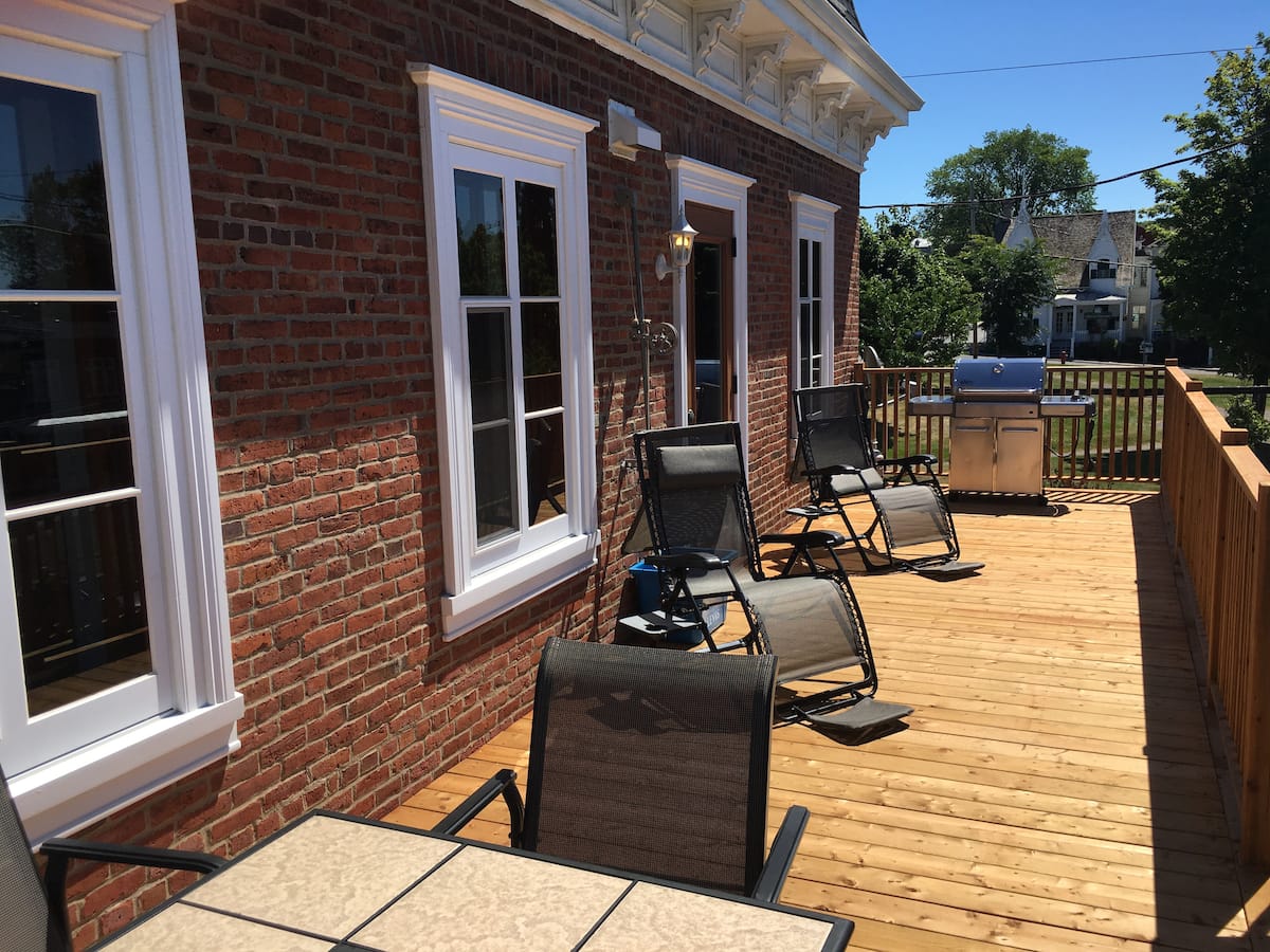 [UPDATED] 35+ Dreamy Airbnb Québec City Rentals